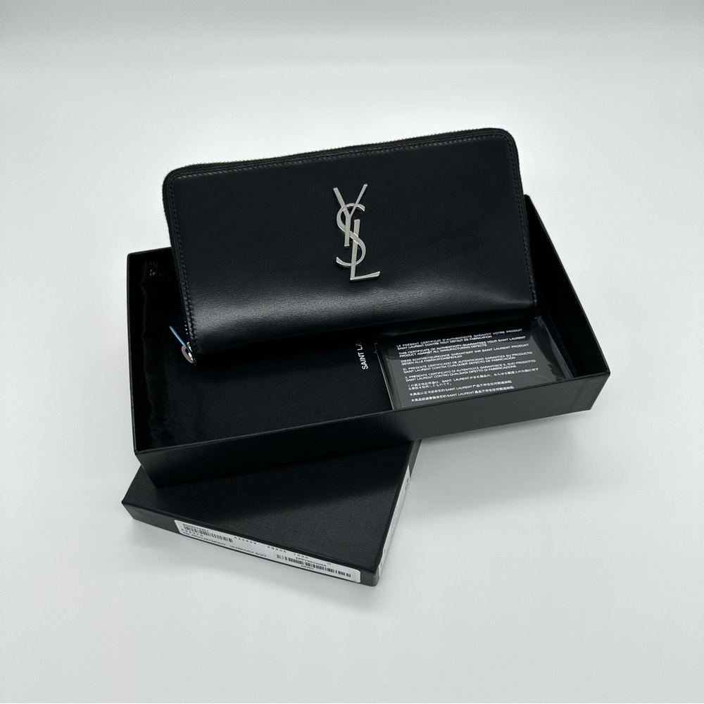 YSL Mono Ultracalf soft wallet